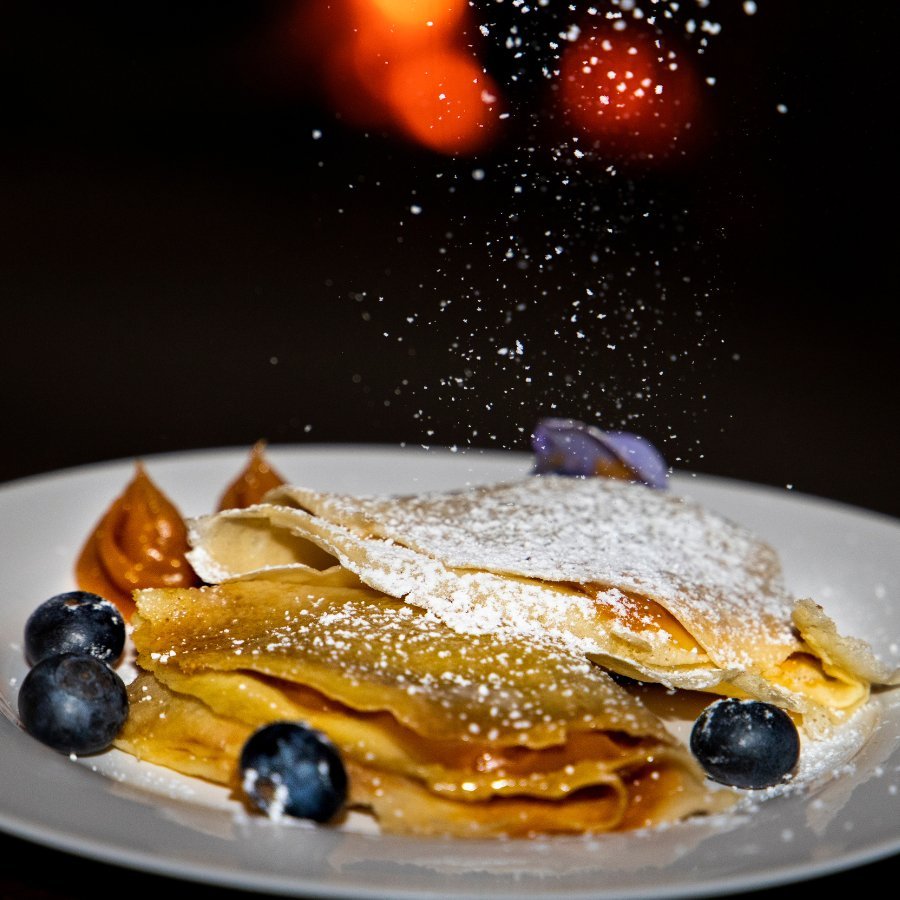 Crepes con Marmellata - EAST AND WEST