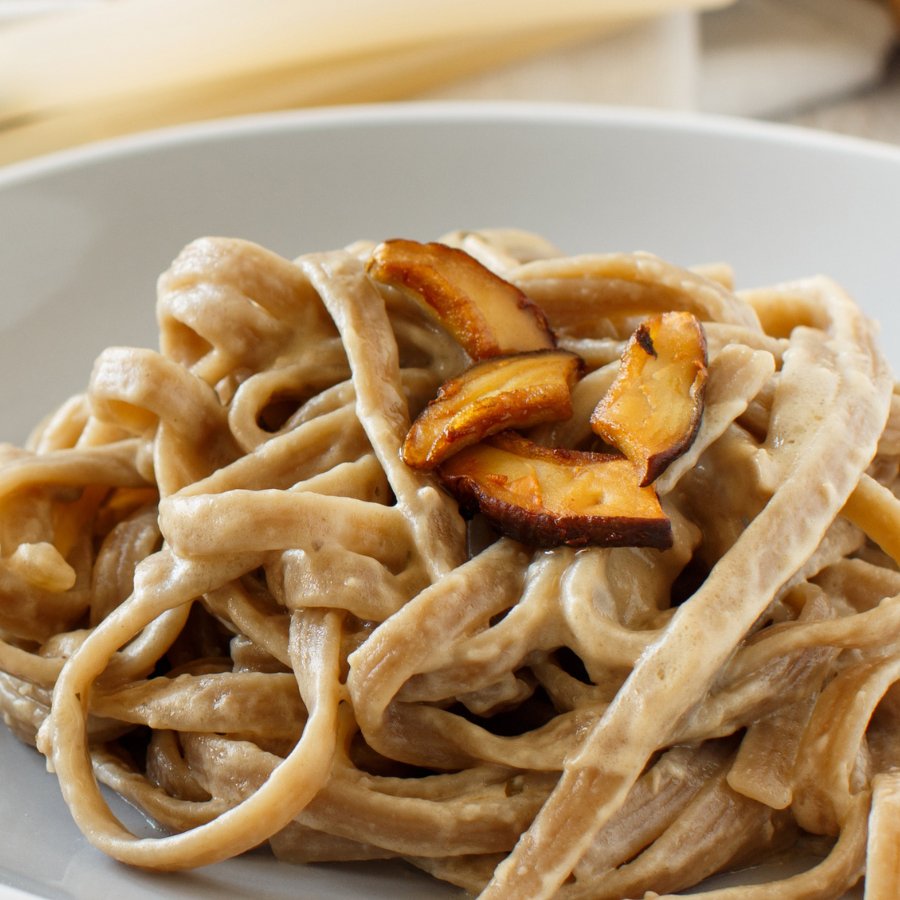 Tagliolini ai Funghi Porcini - EAST AND WEST