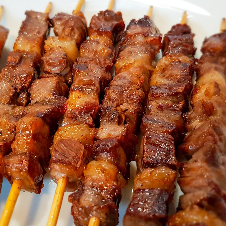 Arrosticini di Agnello con Patate - EAST AND WEST