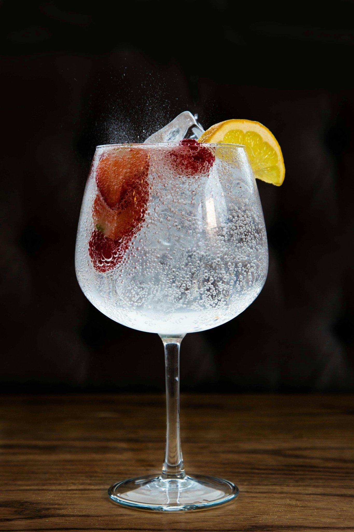 Gin Tonic Analcolico - EAST AND WEST