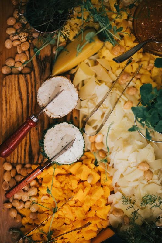 TAGLIERE SALUMI E FORMAGGI - EAST AND WEST